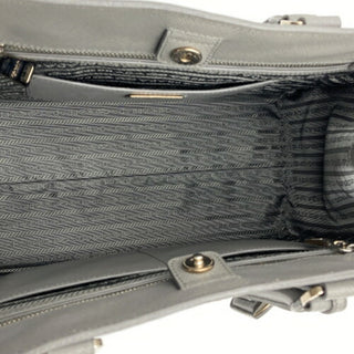 Prada - Saffiano - Prada Saffiano