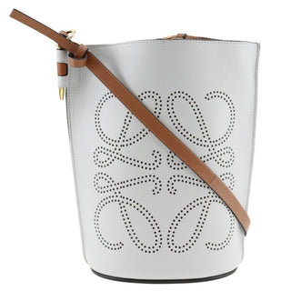 Loewe - -- - Loewe --