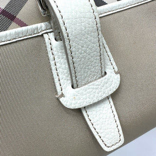 Burberry - Burberry