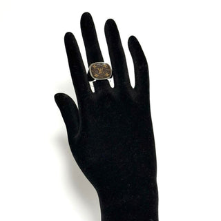 Louis Vuitton - Signet ring - Louis Vuitton Signet ring
