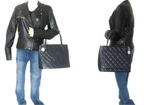 Chanel - Medaillon - Chanel Medaillon