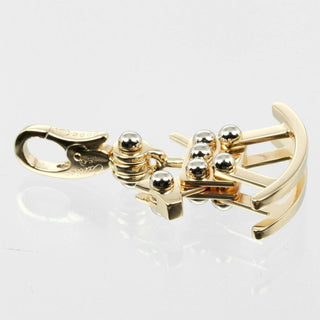 Cartier - -- - Cartier --