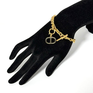 Dior - -- - Dior --