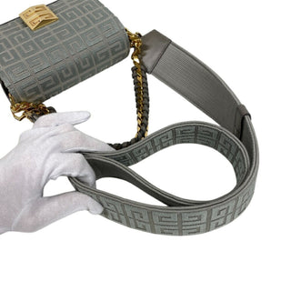 Givenchy 4G