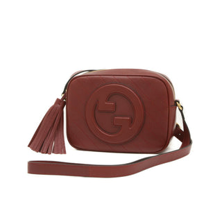 Gucci --