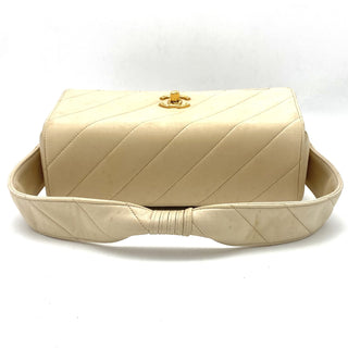 Chanel Vintage Olsen CC Chain Tote Canvas with Leather