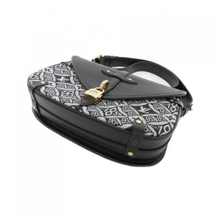 Louis Vuitton Saumur