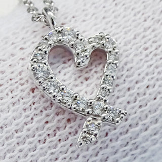 Tiffany & Co Loving heart