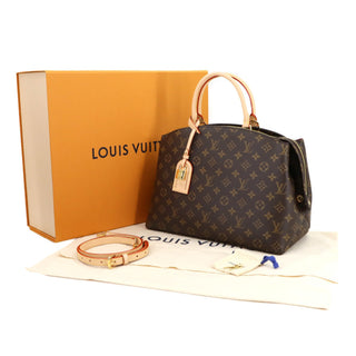 Louis Vuitton Palais