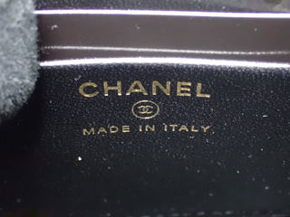 Chanel - - - Chanel -