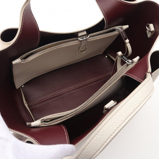 TOD'S - - - TOD'S -