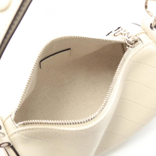 Gucci - -- - Gucci --
