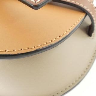 Loewe - Gate - Loewe Gate