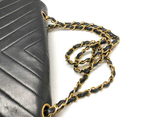 Chanel Timeless - Classic Double Flap Bag Chevron Caviar