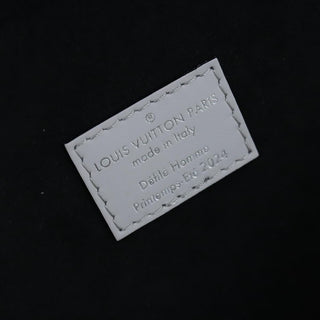 Louis Vuitton - Louis Vuitton