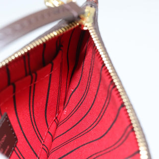 Louis Vuitton POCHETTE NEVERFULL