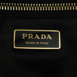 Prada Pionnière