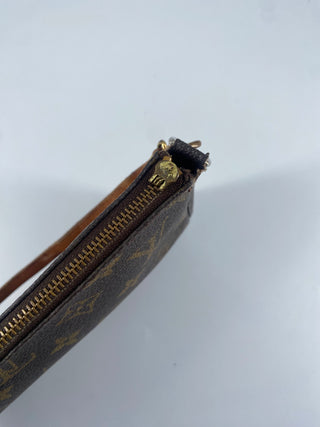 Louis Vuitton Pochette Accessoires Monogram Canvas