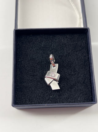 Cartier Knot Pendant Silver