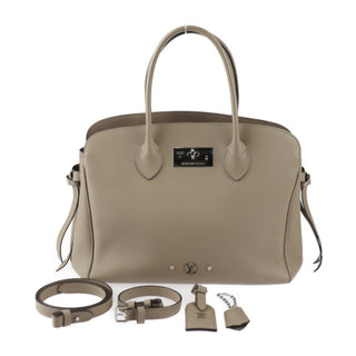 Louis Vuitton - Milla - Louis Vuitton Milla