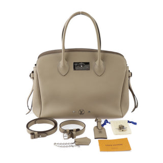 Louis Vuitton - Milla - Louis Vuitton Milla