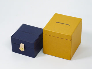 Louis Vuitton Empreinte LV Band Ring 18K Yellow Gold