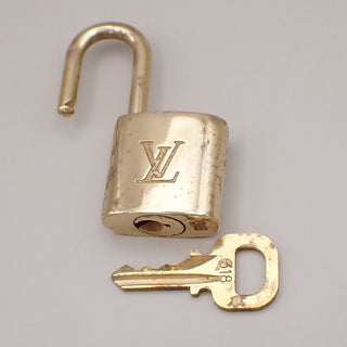 Louis Vuitton Cadenas Bag Charm Gold-plated