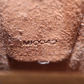 Louis Vuitton Étui Téléphone Monogram Canvas