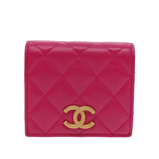 Chanel Textured CC Bifold Wallet Quilted Caviar