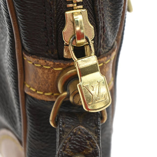 Louis Vuitton Marly Dragonne Clutch Monogram Canvas