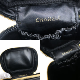 Chanel Vanity pouch Leather