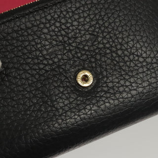 Louis Vuitton Capucines Compact wallet Leather