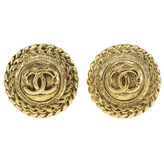 Chanel Vintage Round CC Clip-On Earring Metal