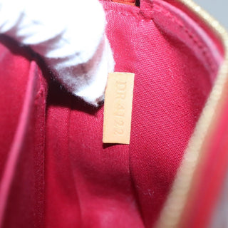 Louis Vuitton Pochette Accessoires vernis