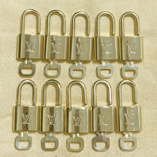 Louis Vuitton Cadenas Bag Charm Gold-plated