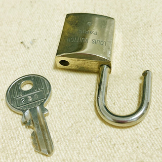 Louis Vuitton Cadenas Bag Charm Gold-plated