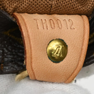 Louis Vuitton Cabas Mezzo Monogram Canvas