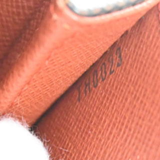 Louis Vuitton Tribeca Handbag Damier