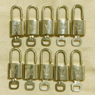 Louis Vuitton Cadenas Bag Charm Gold-plated