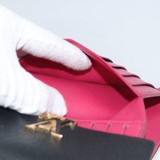 Louis Vuitton Capucines Compact wallet Leather