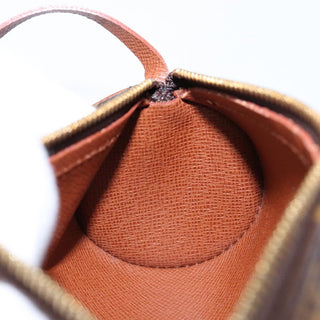 Louis Vuitton Papillon Pochette Monogram Canvas