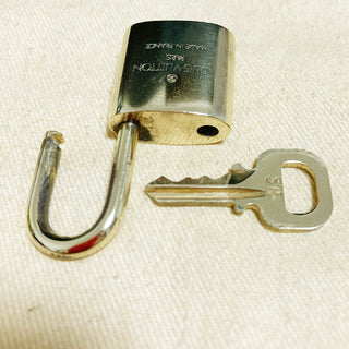 Louis Vuitton Cadenas Bag Charm Gold-plated