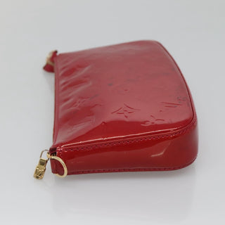 Louis Vuitton Pochette Accessoires vernis