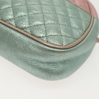 Gucci Trapuntata Camera Shoulder Bag Quilted Laminated Leather