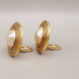 Chanel Vintage Round Clip-On Earrings Metal with Faux Pearl