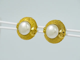 Chanel Vintage Round Clip-On Embellished Metal with Faux Pearl