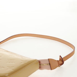 Louis Vuitton Pochette Accessoires NM Monogram Vernis