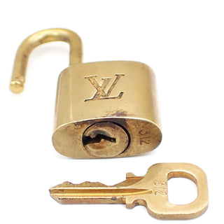 Louis Vuitton Cadenas Bag Charm Gold-plated