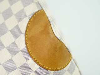 Louis Vuitton Hampstead Handbag Damier