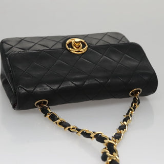 Chanel Vintage CC Chain Flap Bag Quilted Lambskin